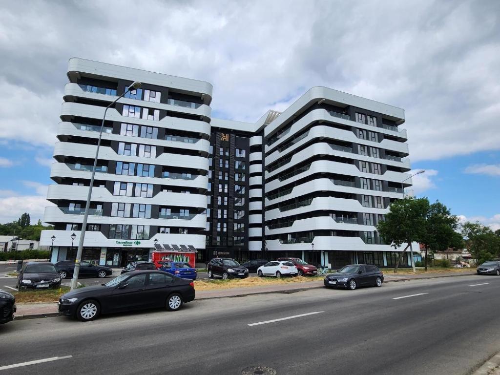 Iulius Maison Jolie Iasi Ngoại thất bức ảnh